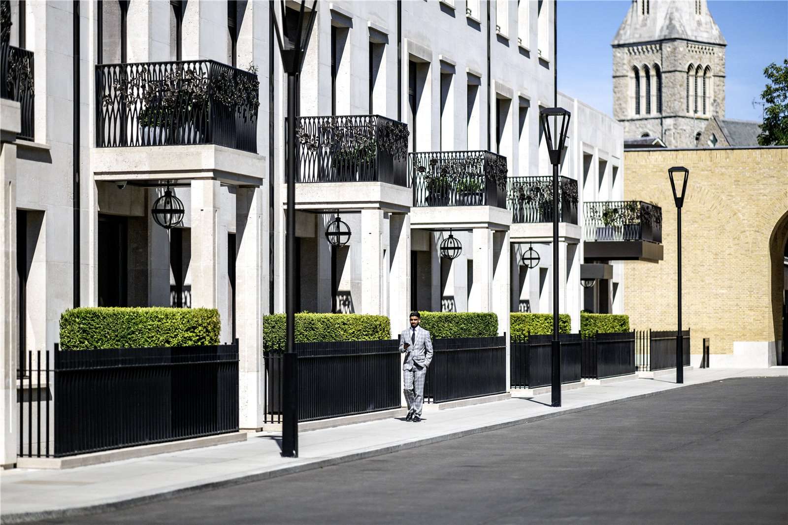 Chelsea Barracks (Belgravia) - Image 3