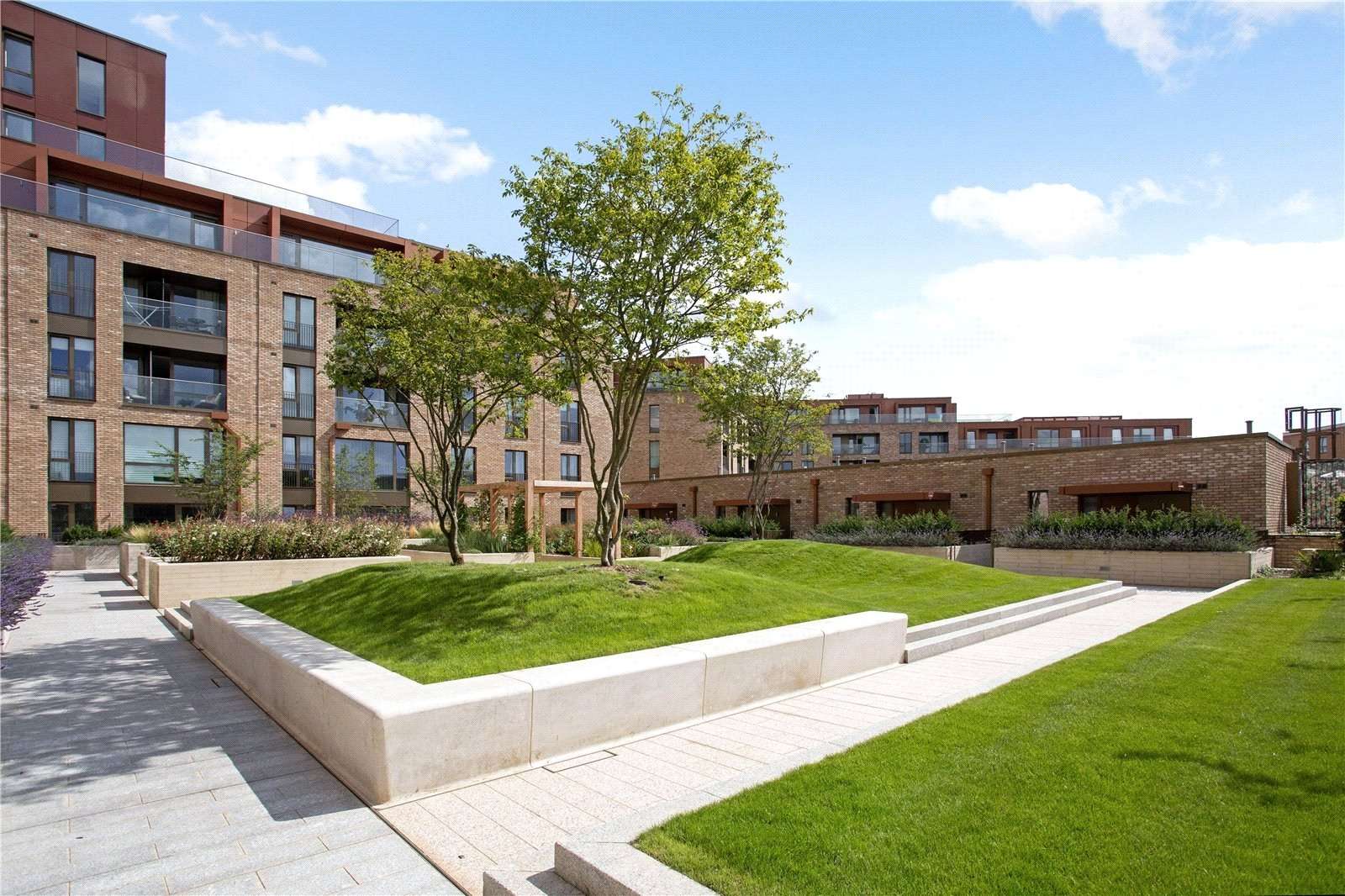 The Claves, Millbrook Park, Mill Hill, London, NW7 1RY New homes for