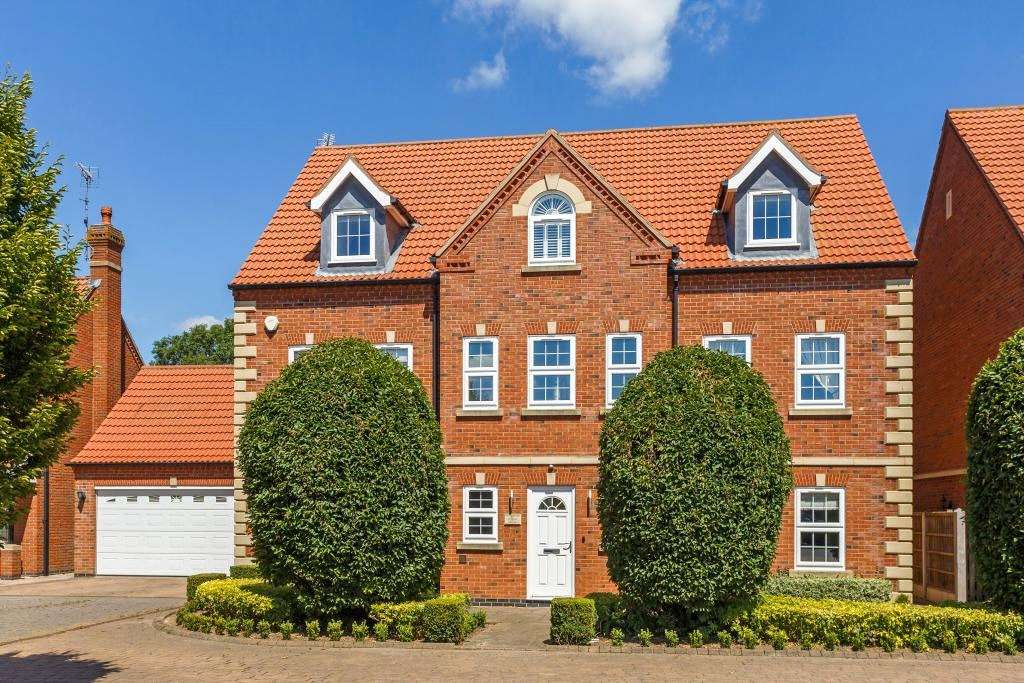 Willow Drive, North Muskham, Newark, Nottinghamshire, NG23 6EX