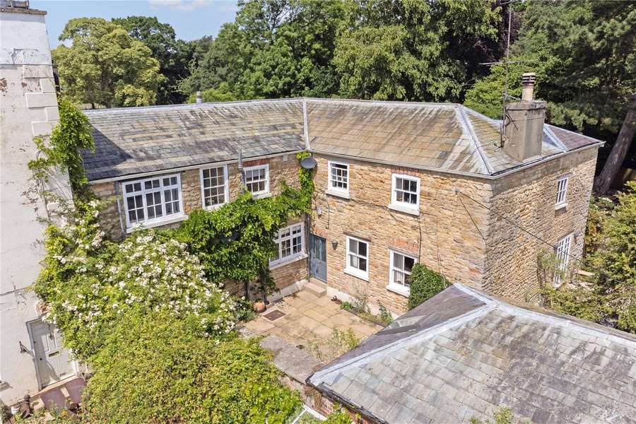 Lion House, Brattleby, Lincoln, LN1 2SQ Property for sale Savills