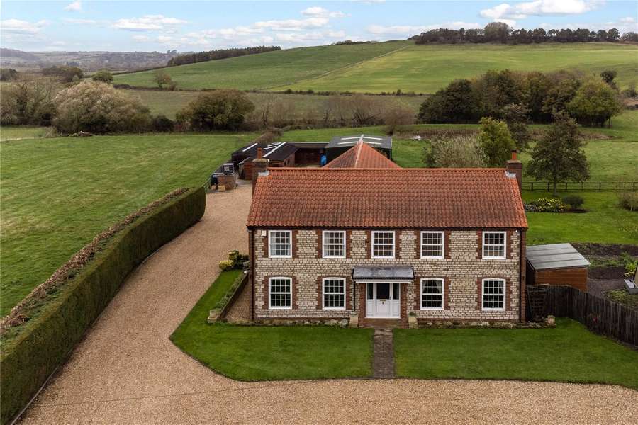 Brooks Manor, Main Road, North Willingham, Market Rasen, Lincolnshire