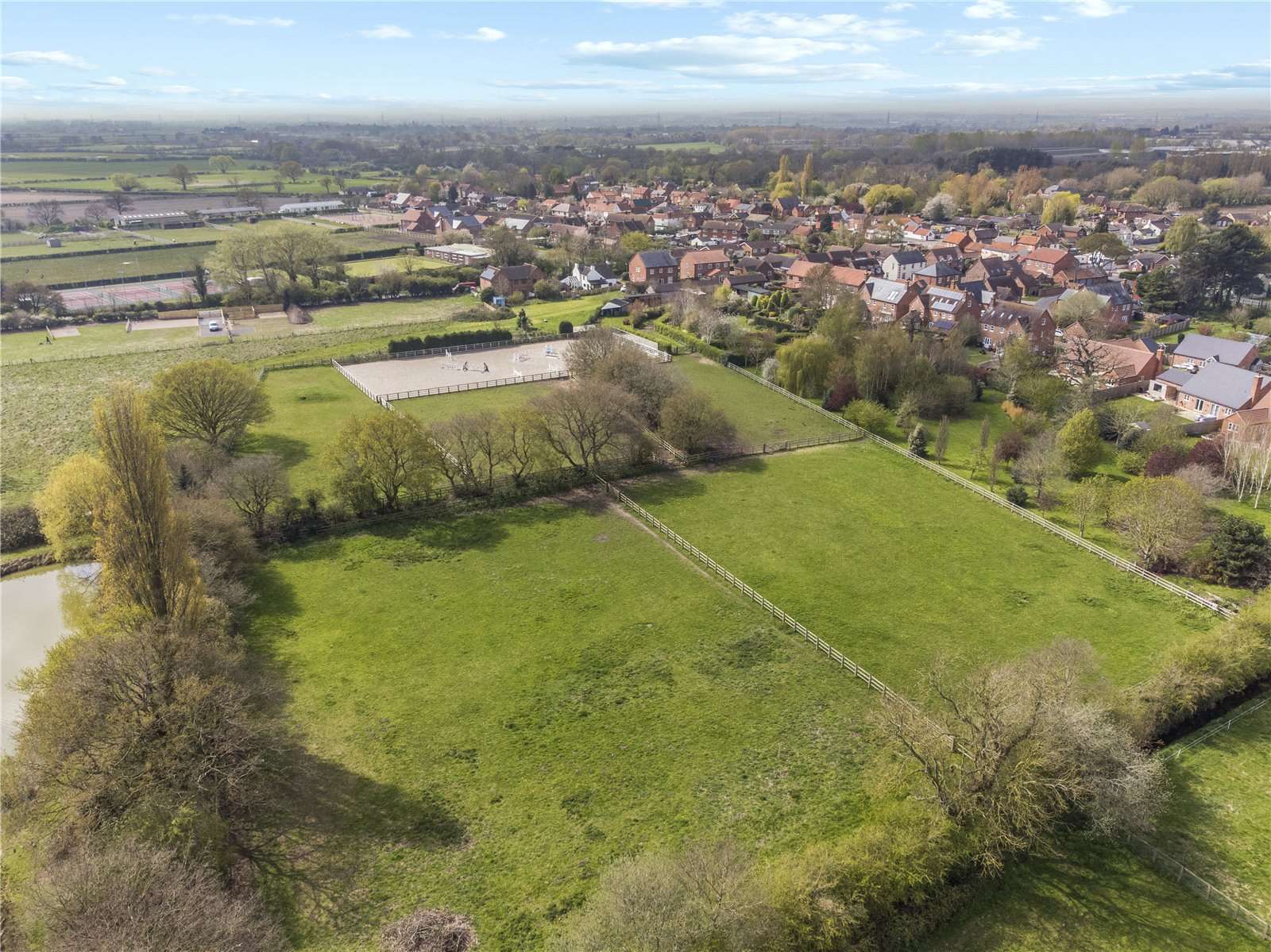 Shire House, 17 Swinderby Road, North Scarle, Lincoln, LN6 9EU