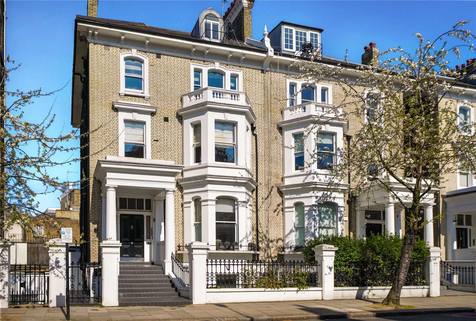 Redcliffe Gardens, London, SW10 9JJ Property for sale Savills