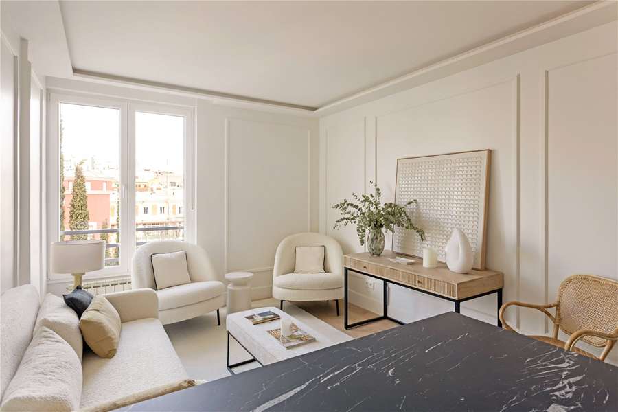 1-bed apartment with terrace in Almagro, Chamberí
