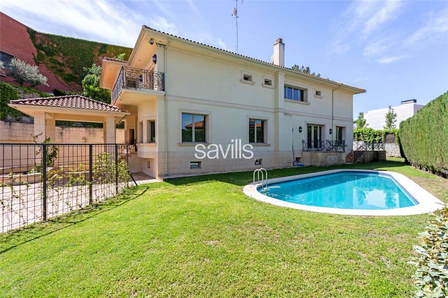 7-bed villa with terrace in Puerta de Hierro, Moncloa