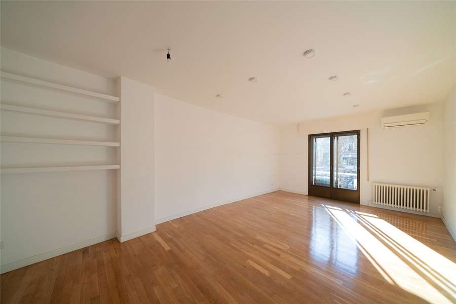 4-bed apartment with terrace in Ibiza, Retiro