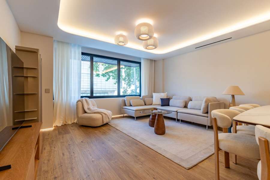2-bed penthouse with terrace in Castellana, Salamanca