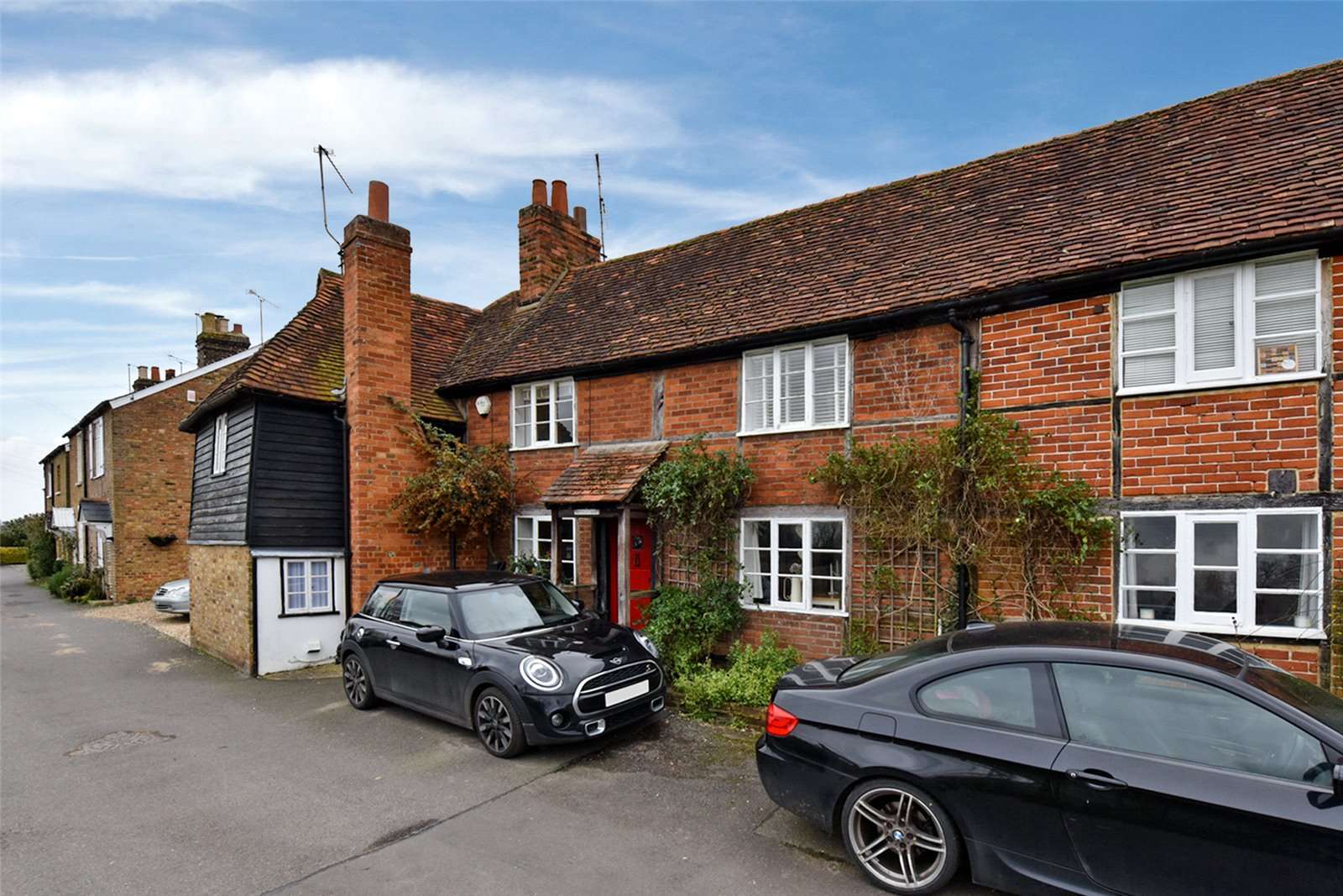 Holyport Street, Holyport, Maidenhead, Berkshire, SL6 2JR Property to