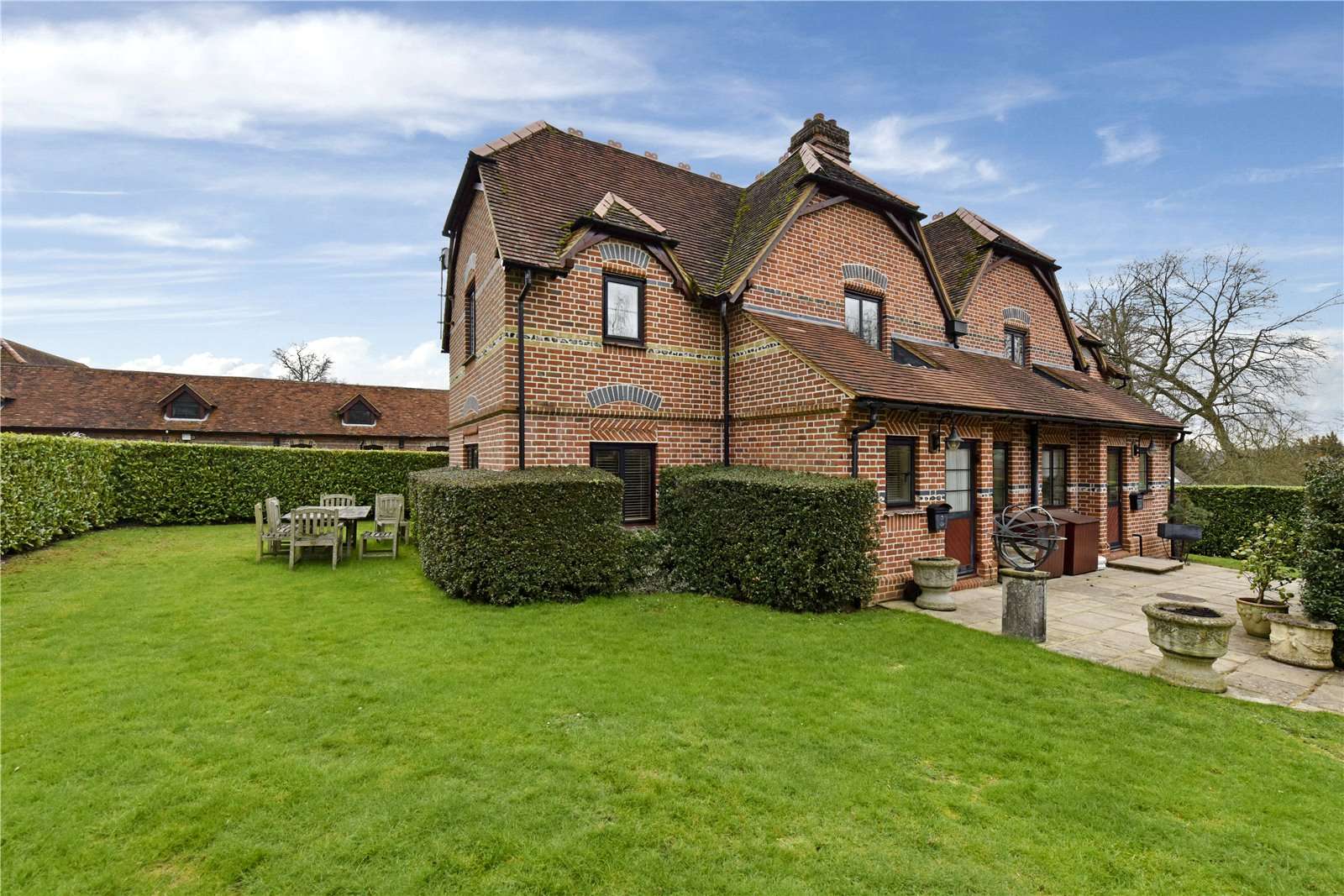 Home Farm Cottages, Harleyford Estate, Marlow, Buckinghamshire, SL7 2DZ Property to rent Savills
