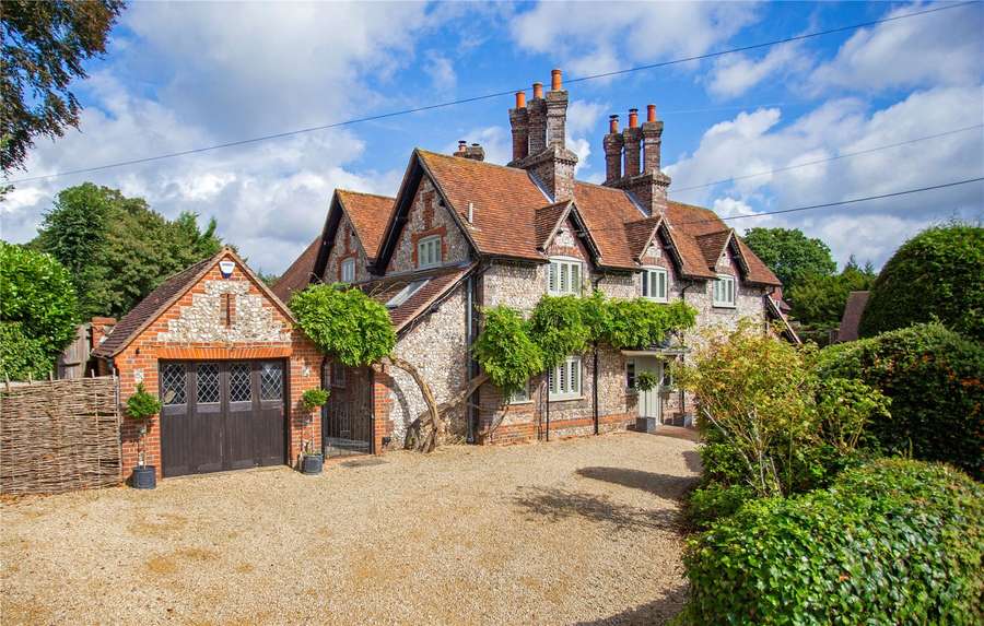 Frieth Road, Marlow, Buckinghamshire, SL7 2JQ Property for sale Savills