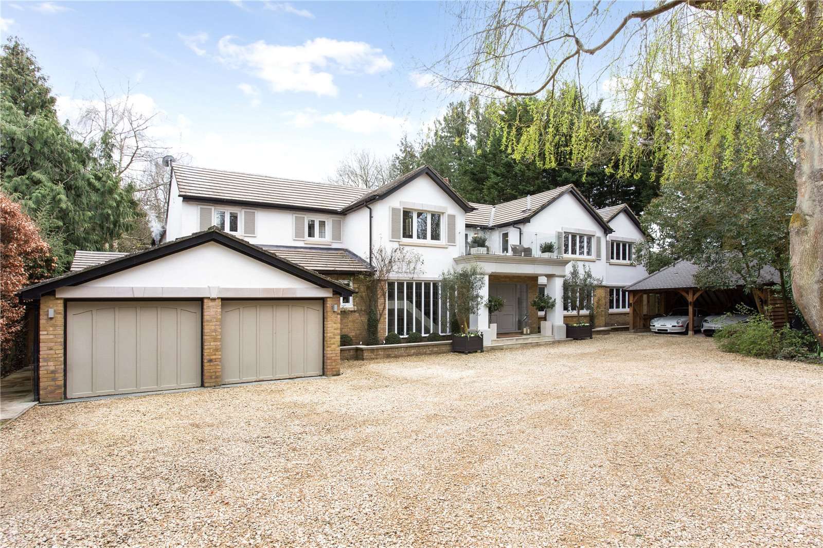 Ferry Lane, Medmenham, Marlow, Buckinghamshire, SL7 2EZ Property for