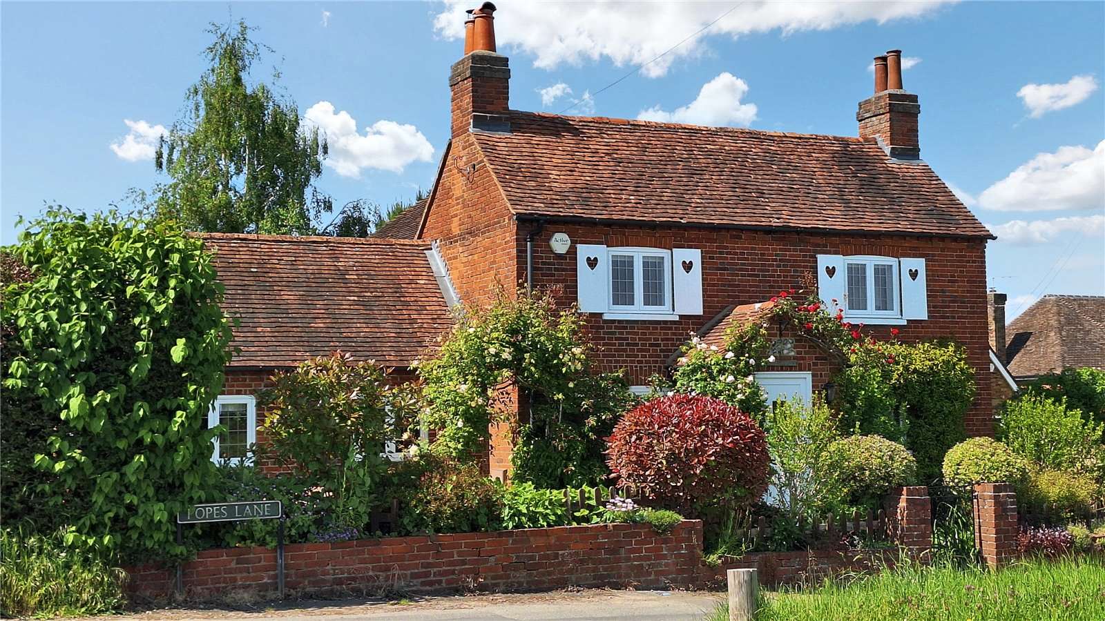 Popes Lane, Cookham Dean, Berkshire, SL6 9NY Property for sale Savills