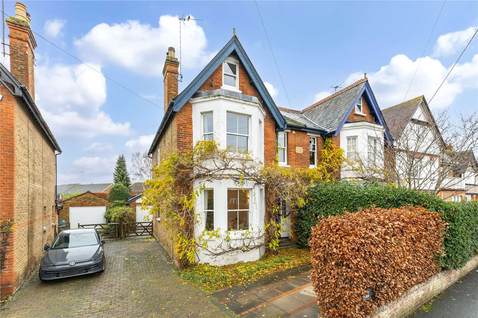 Wharf Lane, Bourne End, Buckinghamshire, SL8 5RU | Property for sale | Savills