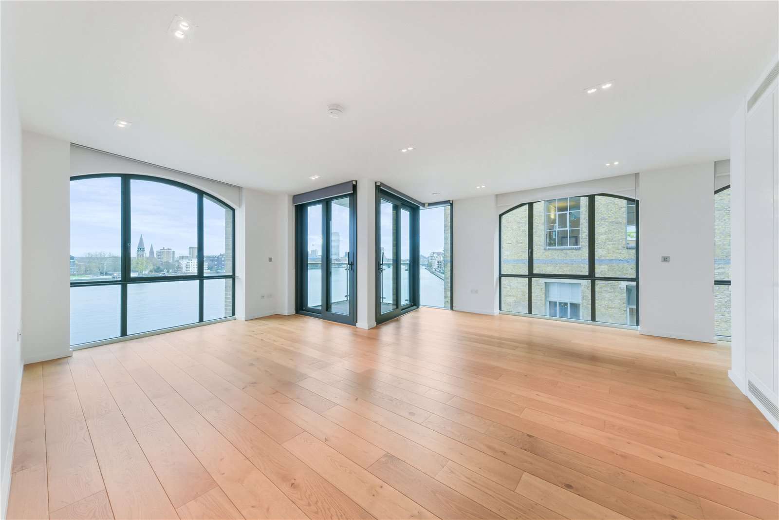 Property to rent in Battersea, London Savills