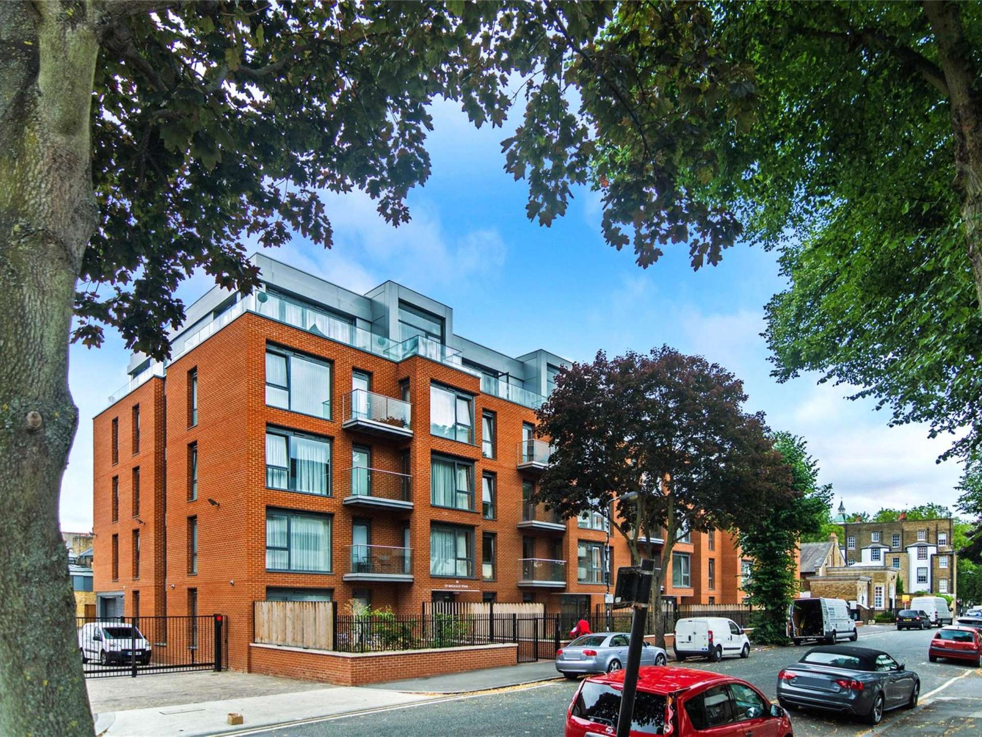 Macaulay Road, Clapham Old Town, London, SW4 0QP New homes to rent