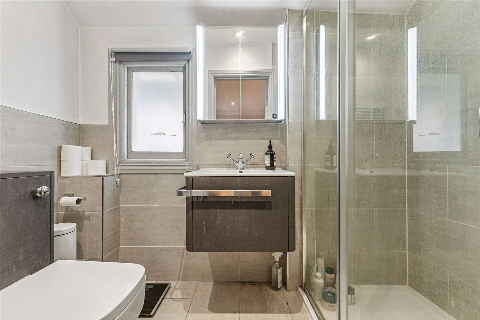 St. John's Road, London, SW11 1PR | Property to rent | Savills - Vista 4