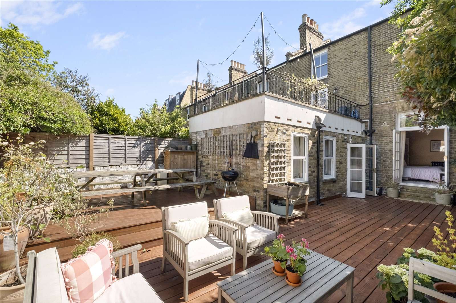 Winterwell Road, London, SW2 5JD | Property for sale | Savills – pohled 3