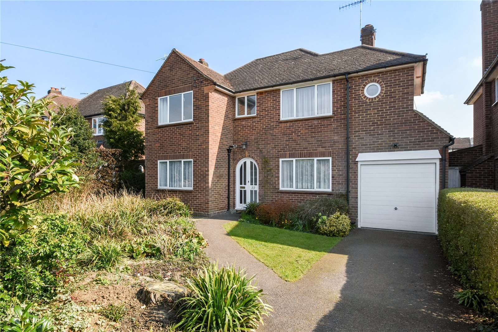 Davenham Avenue, Northwood, Middlesex, HA6 3HQ Bất động sản để bán