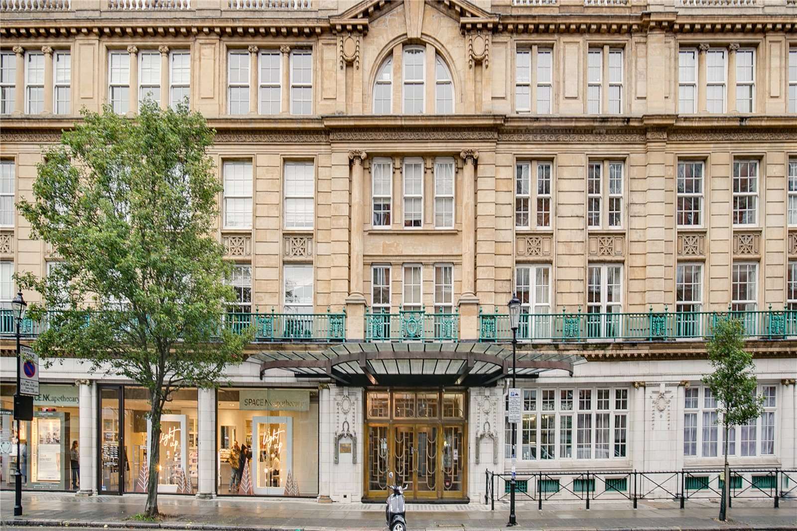 Chepstow Place, Notting Hill, London, W2 4TE คุณสมบัติ รอขาย Savills