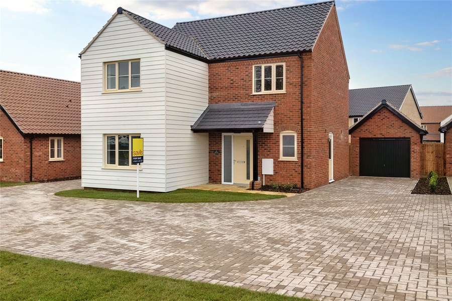 Ellingham Green, Hingham Road, Great Ellingham, Attleborough, NR17 1JG