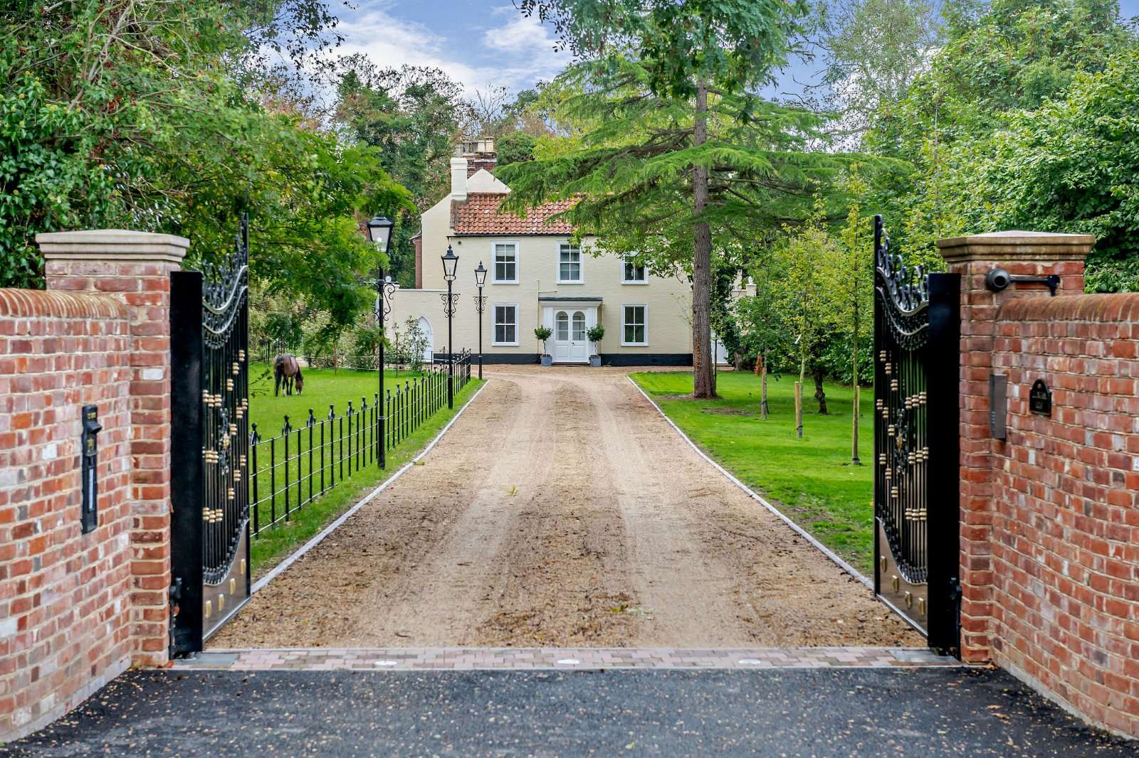 Yarmouth Road, Ellingham, Bungay, Suffolk, NR35 2PH Property for sale