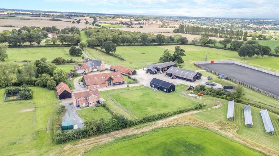 Mettingham, Bungay, Suffolk, NR35 1TF Property for sale Savills