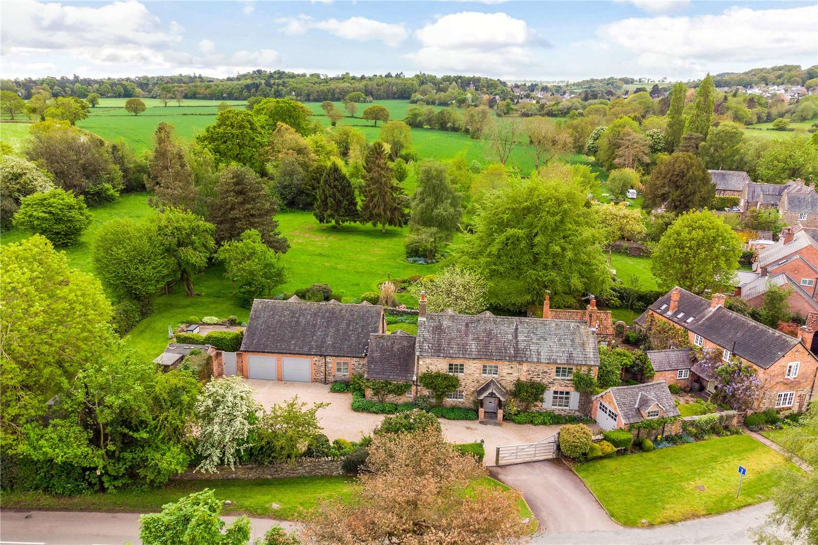School Lane, Woodhouse, Loughborough, Leicestershire, LE12 8UJ