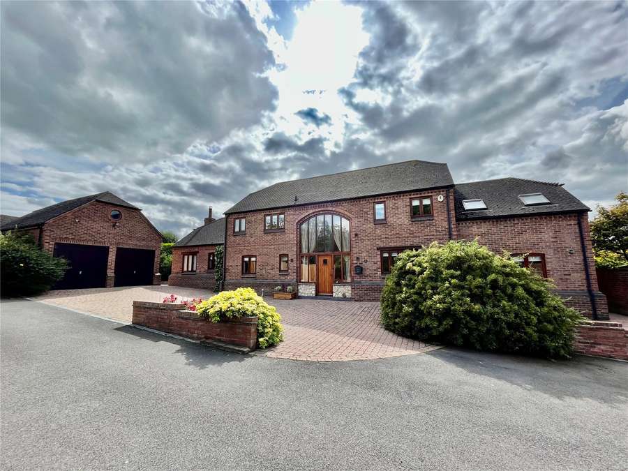 Brook Farm Court, Hoton, Loughborough, Leicestershire, LE12 5SD
