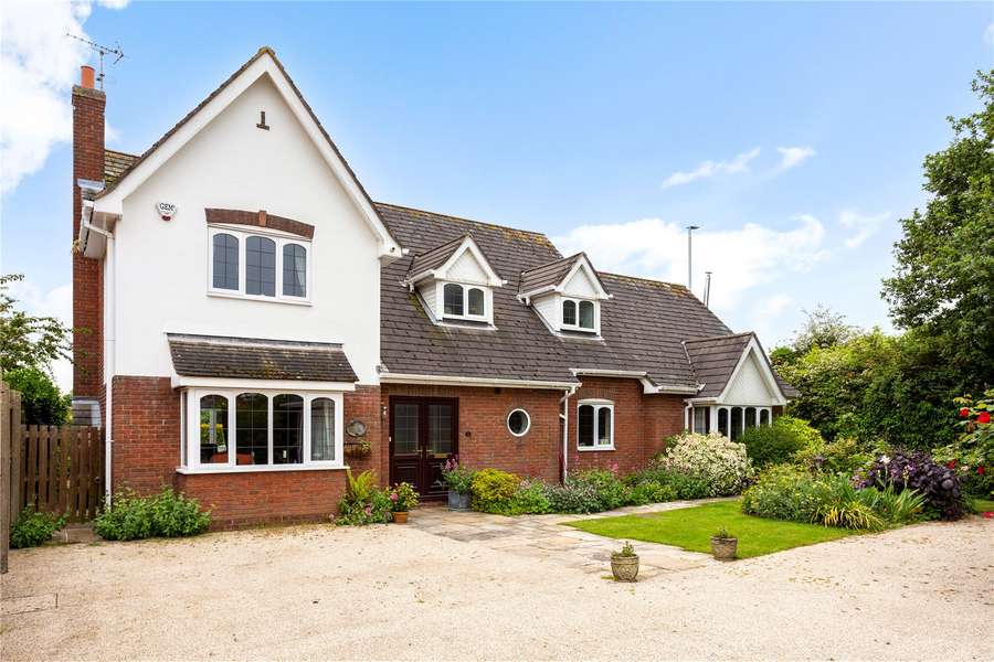 Chartwell Grove, Mapperley, Nottingham, NG3 5RD Property for sale