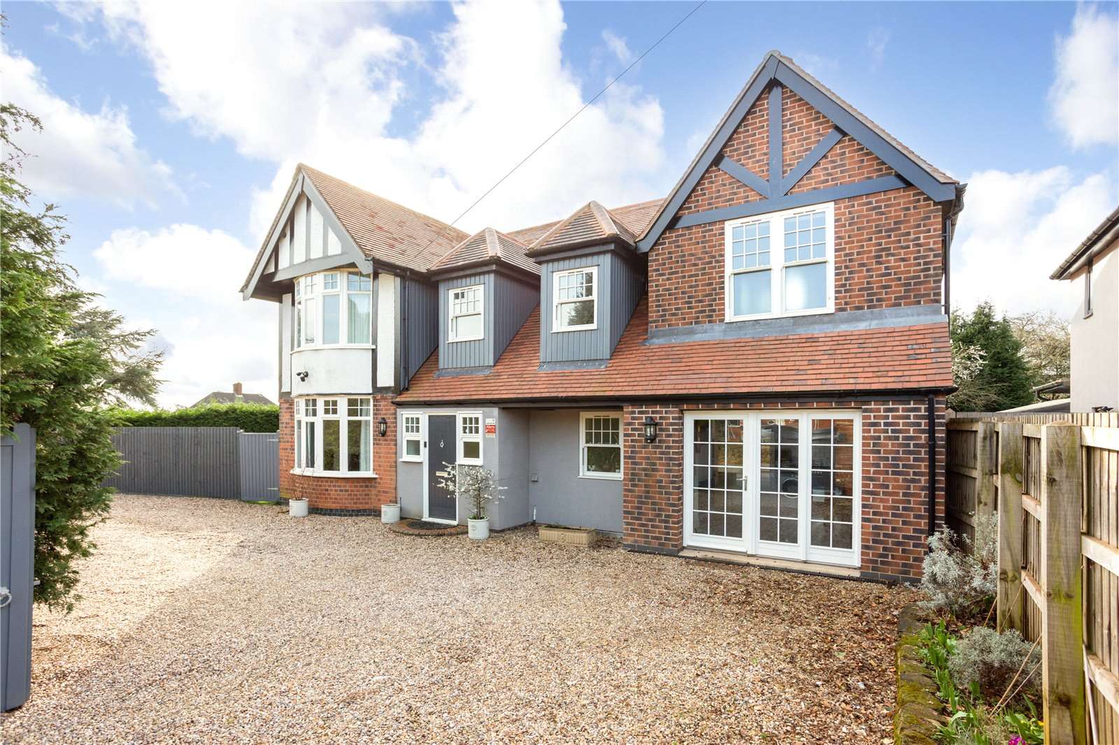 Chilwell Lane, Bramcote, Nottingham, Nottinghamshire, NG9 3DU