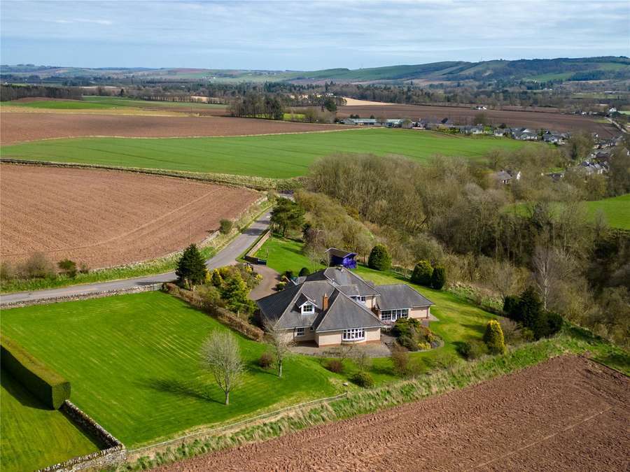 Den of Baldoukie, Tannadice, By Forfar, Angus, DD8 3SJ Property for