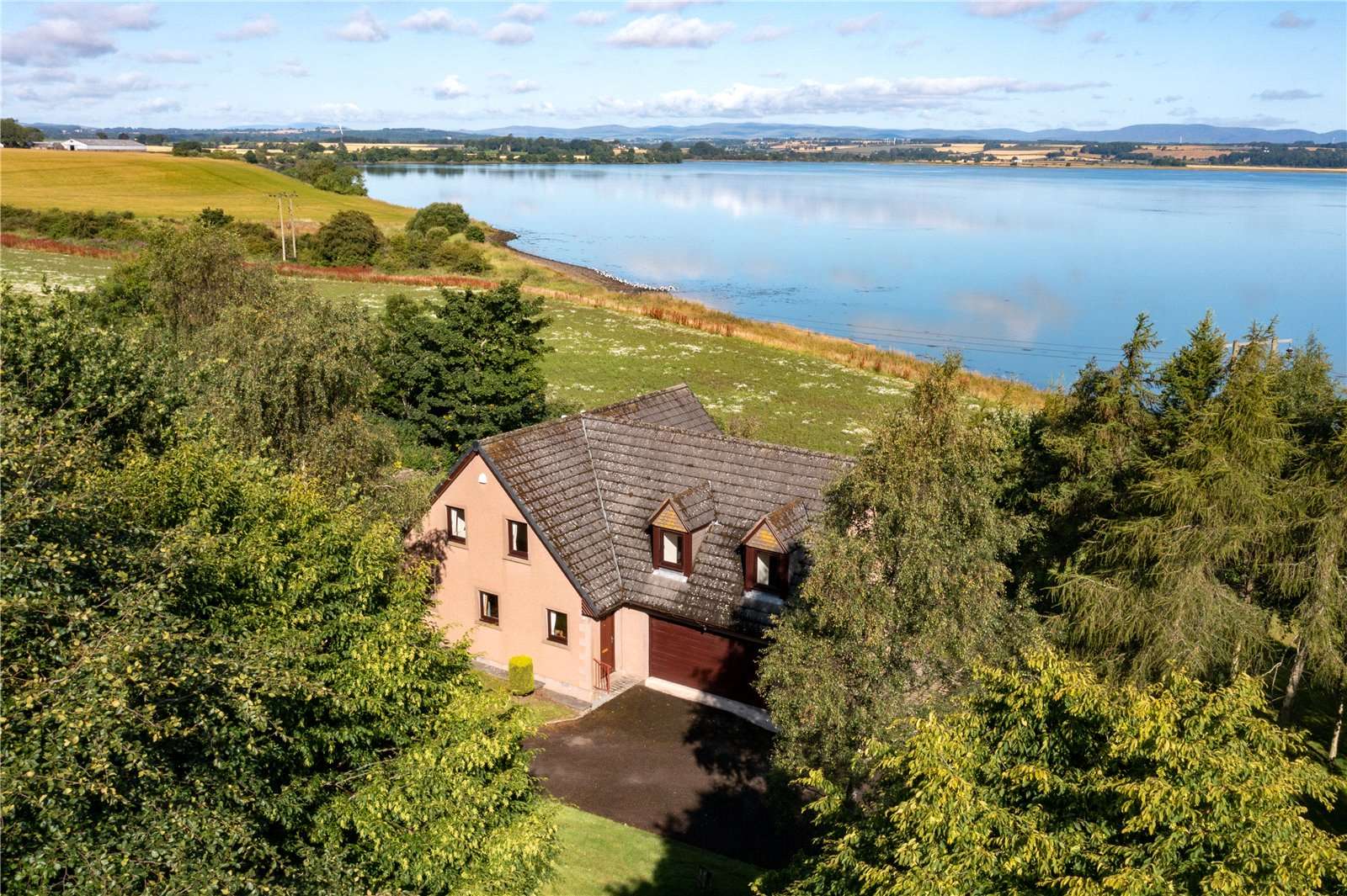 Rossmere Lodge, Rossie Mills, By Montrose, Angus, DD10 9TJ Property