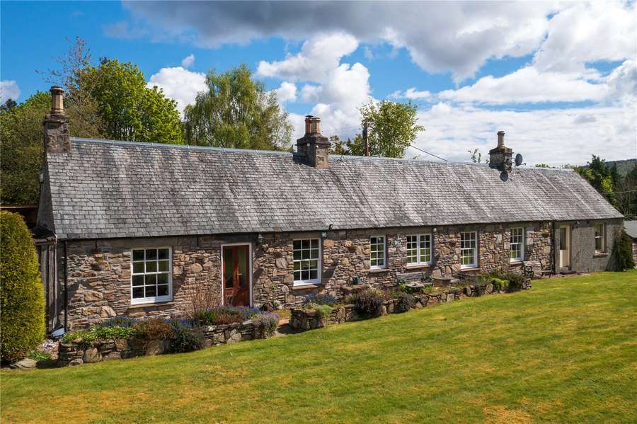 Niel Gow Cottage, Inver, Dunkeld, Perthshire, PH8 0JR Property for