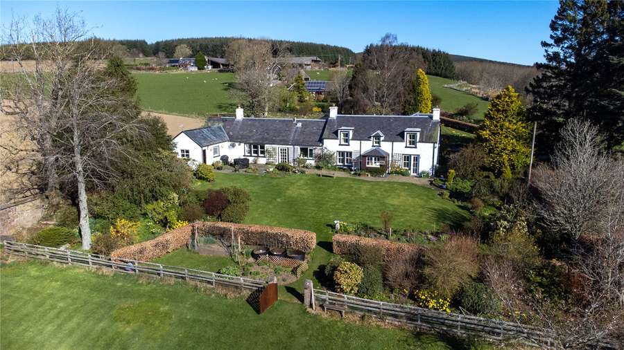 Loanhead of Kilry, Kilry, Blairgowrie, Perthshire, PH11 8HX Property