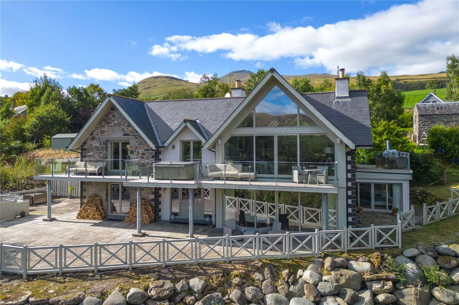 Milltown Cottage, Lawers, Aberfeldy, Perthshire, PH15 2PA Property