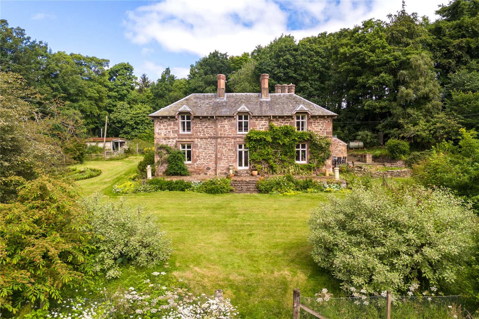 Crosshill House, Auchterarder, Perthshire, PH3 1LN | Property for