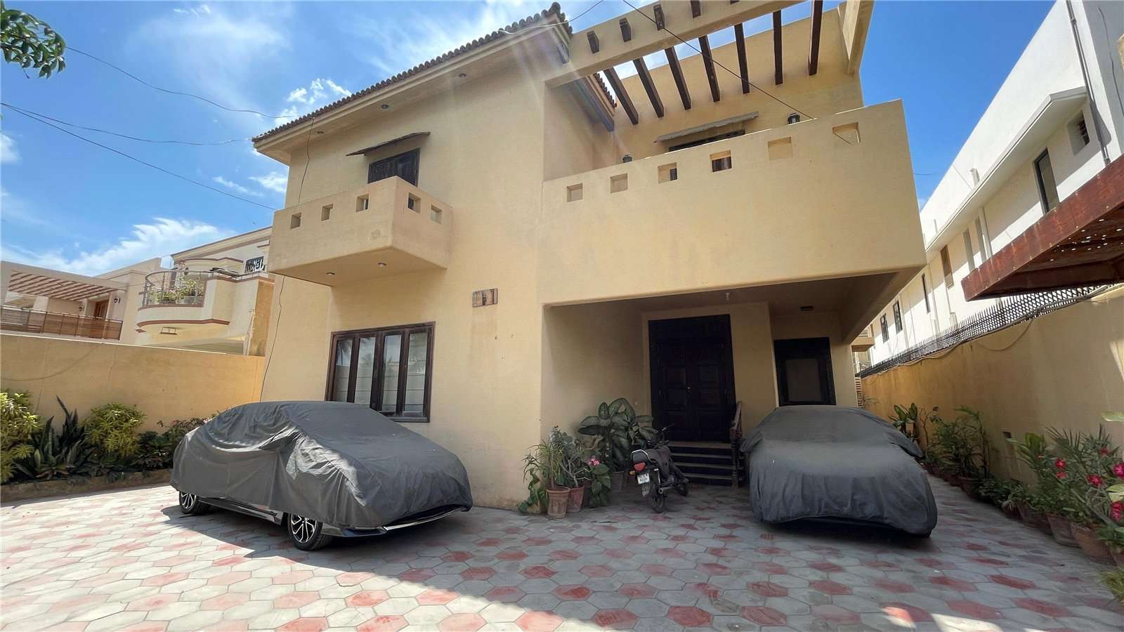 91/B2, Off 24th Street, Khayaban E Rahat, Phase 6 DHA | Property to rent |  Savills