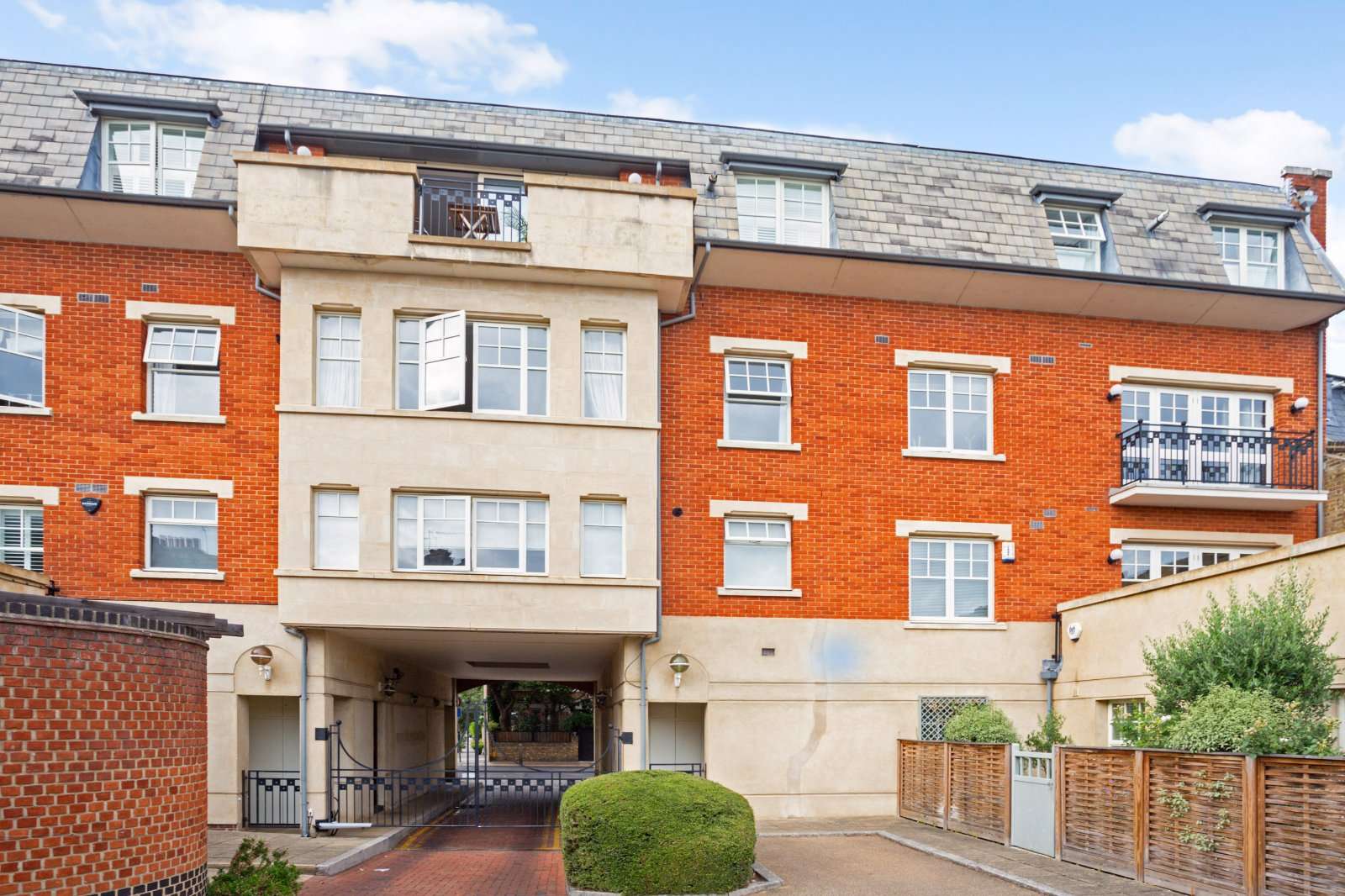 Property for sale in Putney, London Savills