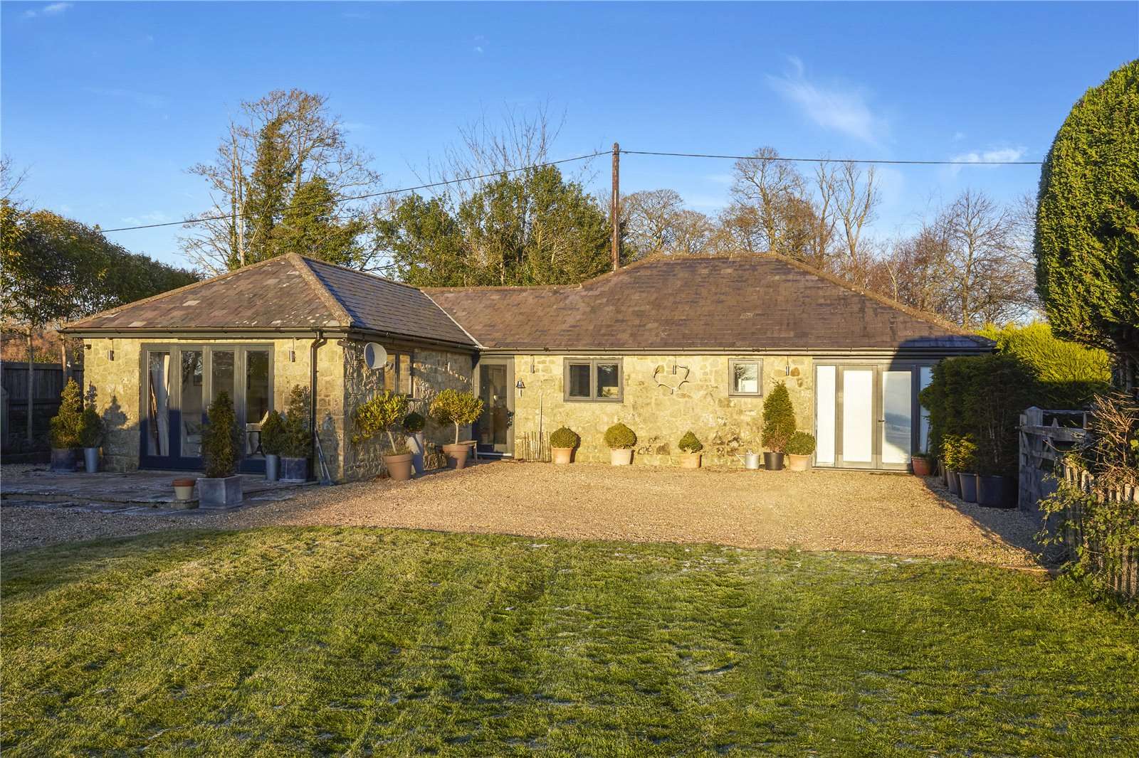 Tillington, Petworth, West Sussex, GU28 0RA Biens à vendre Savills