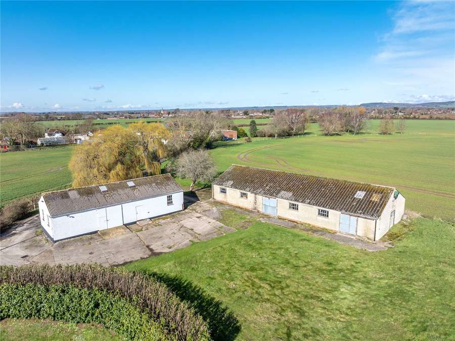 Taylors Lane, Bosham, Chichester, West Sussex, PO18 8EN Property for
