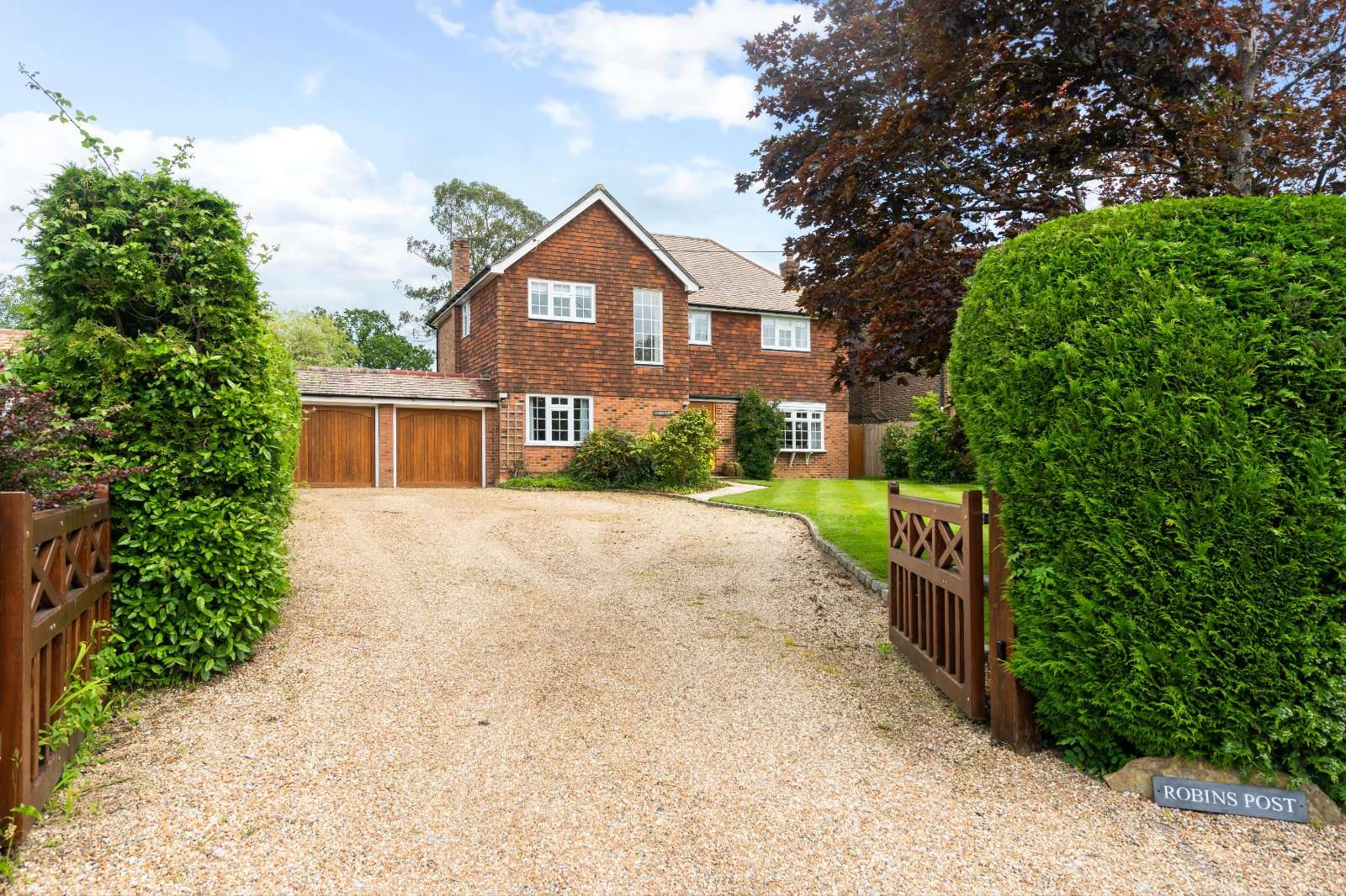 Spy Lane, Loxwood, Billingshurst, West Sussex, RH14 0SS Property for