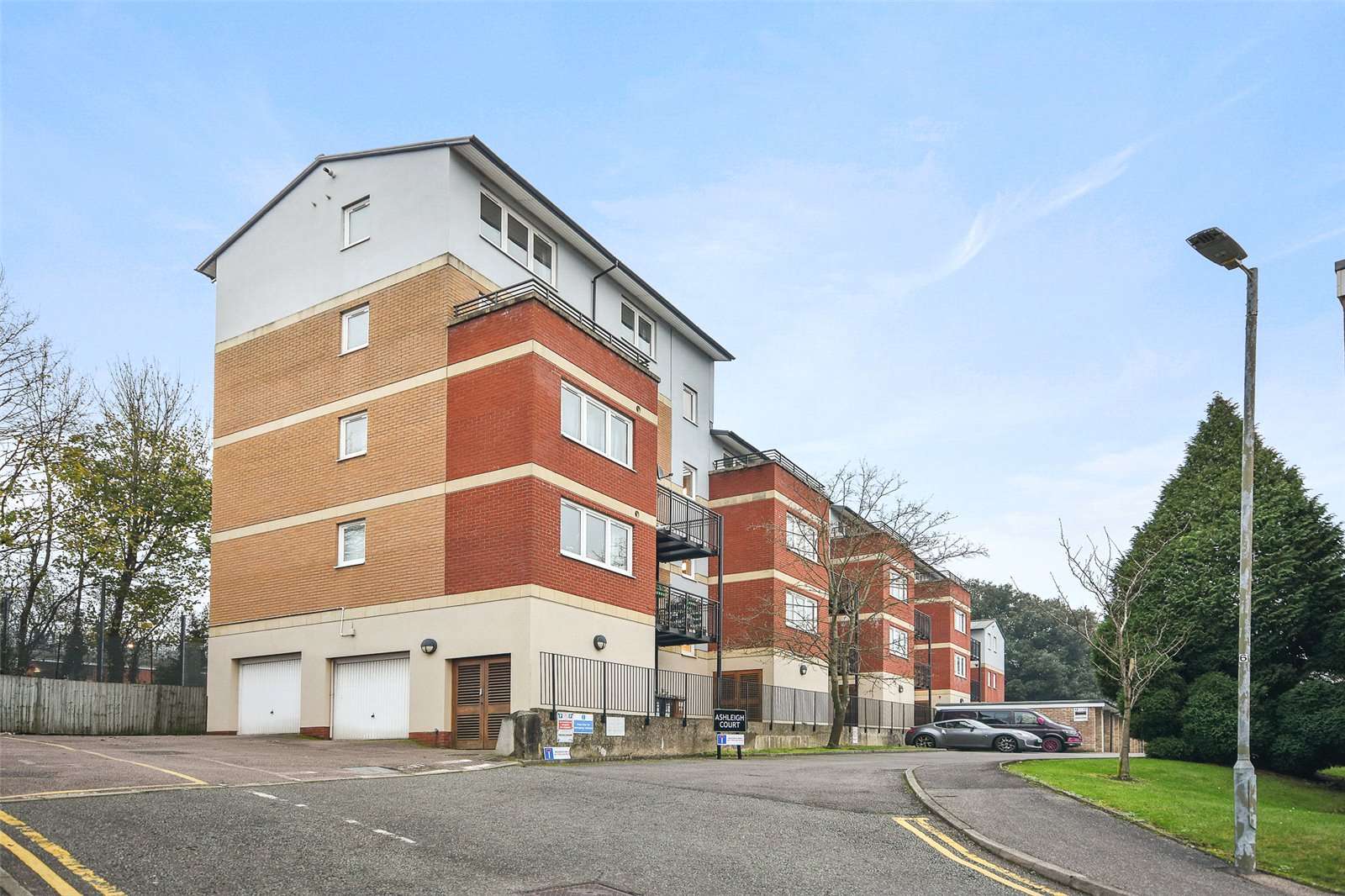 Penn Place, Solomons Hill, Rickmansworth, Hertfordshire, WD3 1GY