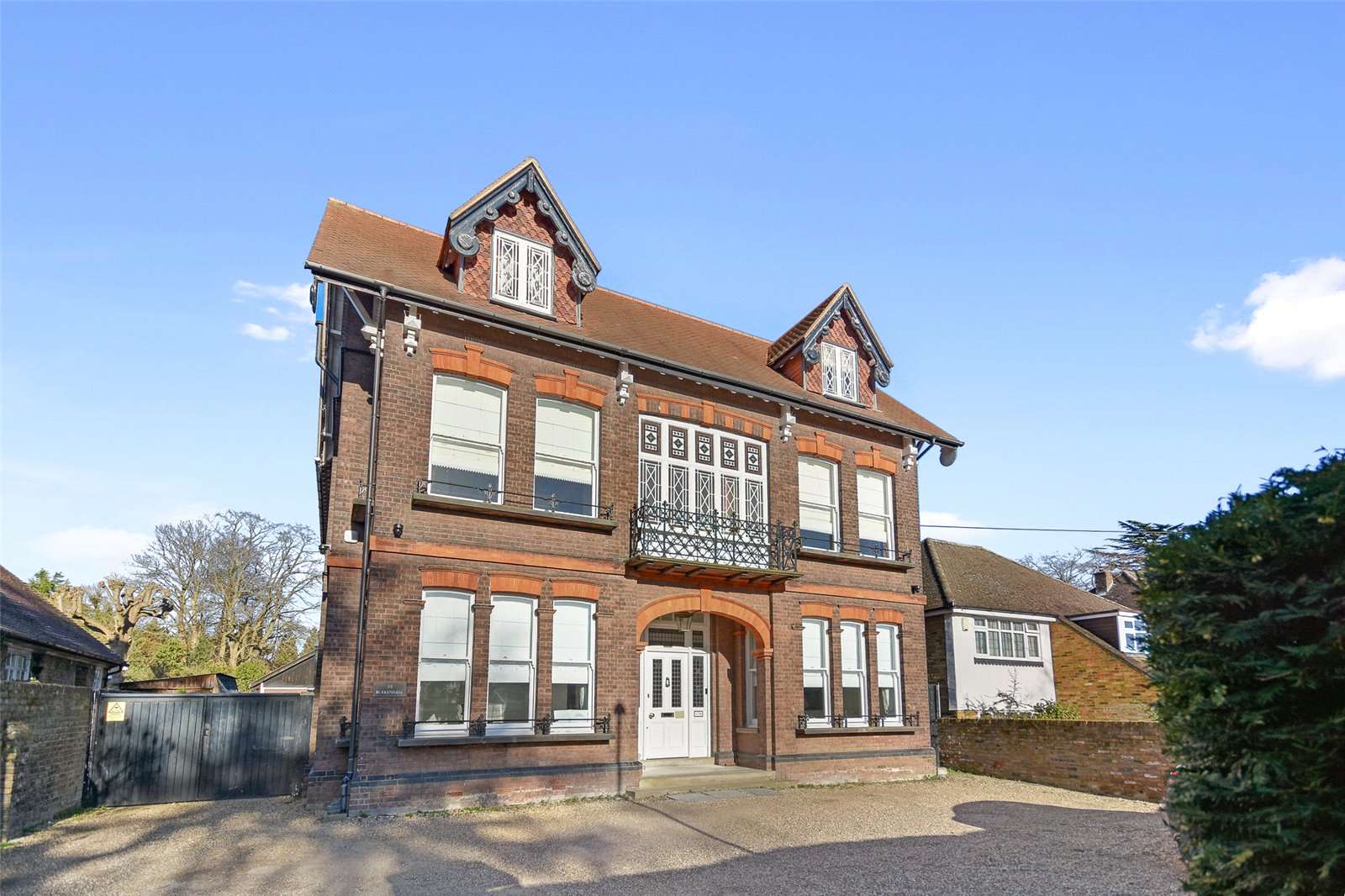 Savills Nightingale Road, Rickmansworth, Hertfordshire, WD3 7BU