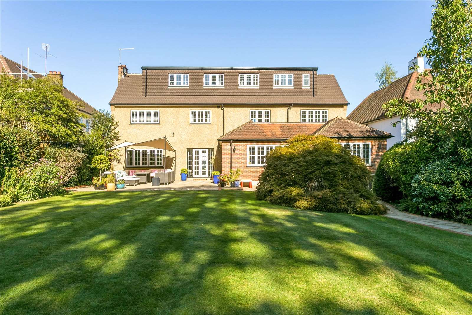 Savills Cassiobury Drive, Watford, Hertfordshire, WD17 3AH