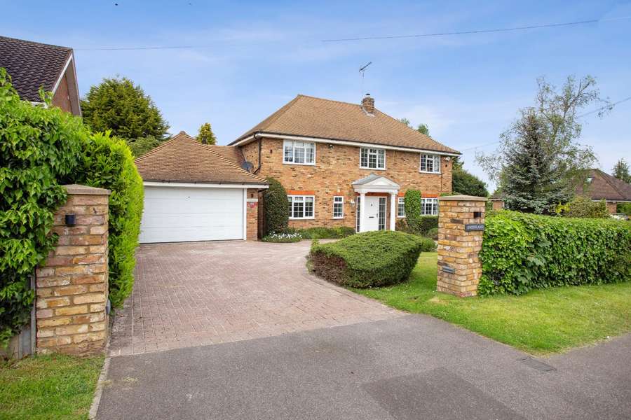 Wyatts Road, Chorleywood, Rickmansworth, Hertfordshire, WD3 5TB Property for sale Savills