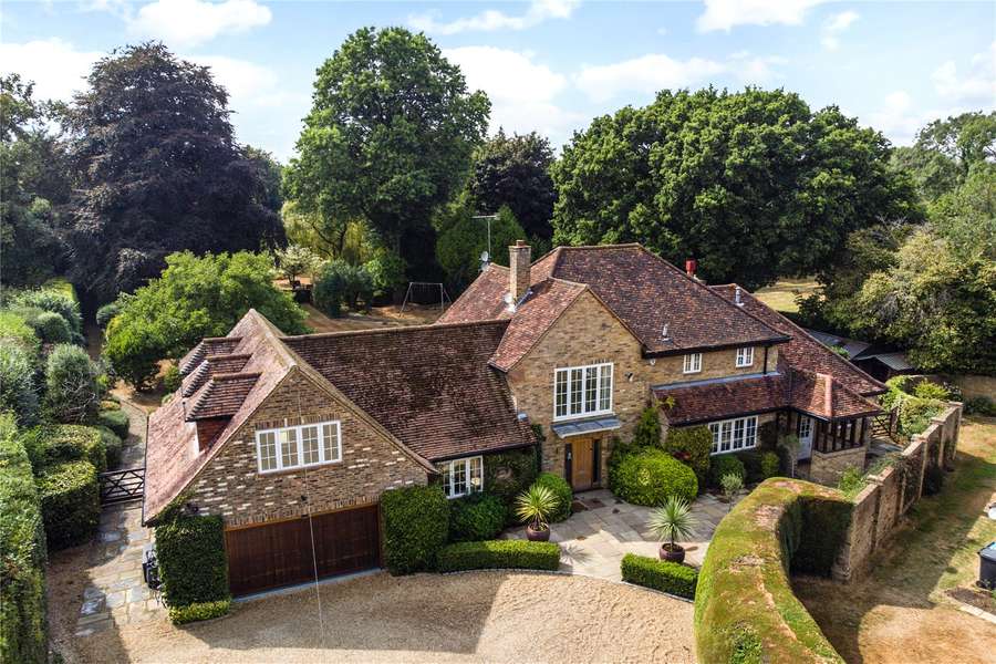 Kings Lane, Chipperfield, Kings Langley, Hertfordshire, WD4 9EN Bất