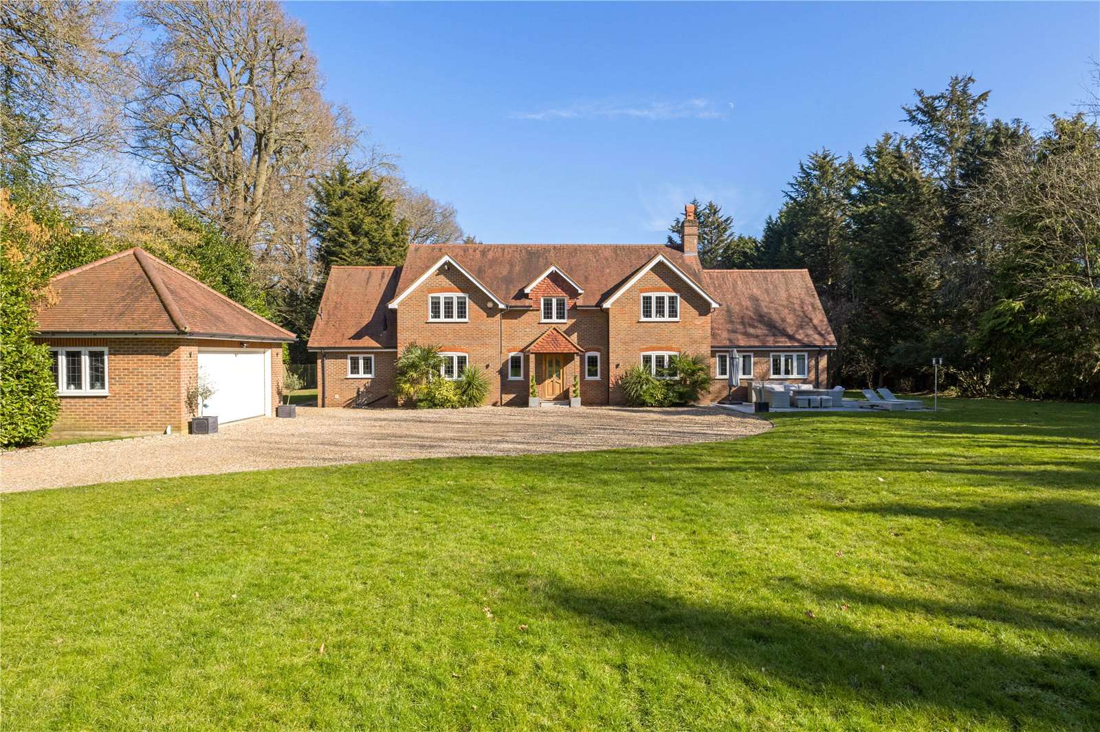 Tower Hill, Chipperfield, Kings Langley, Hertfordshire, WD4 9LR | Property for sale | Savills