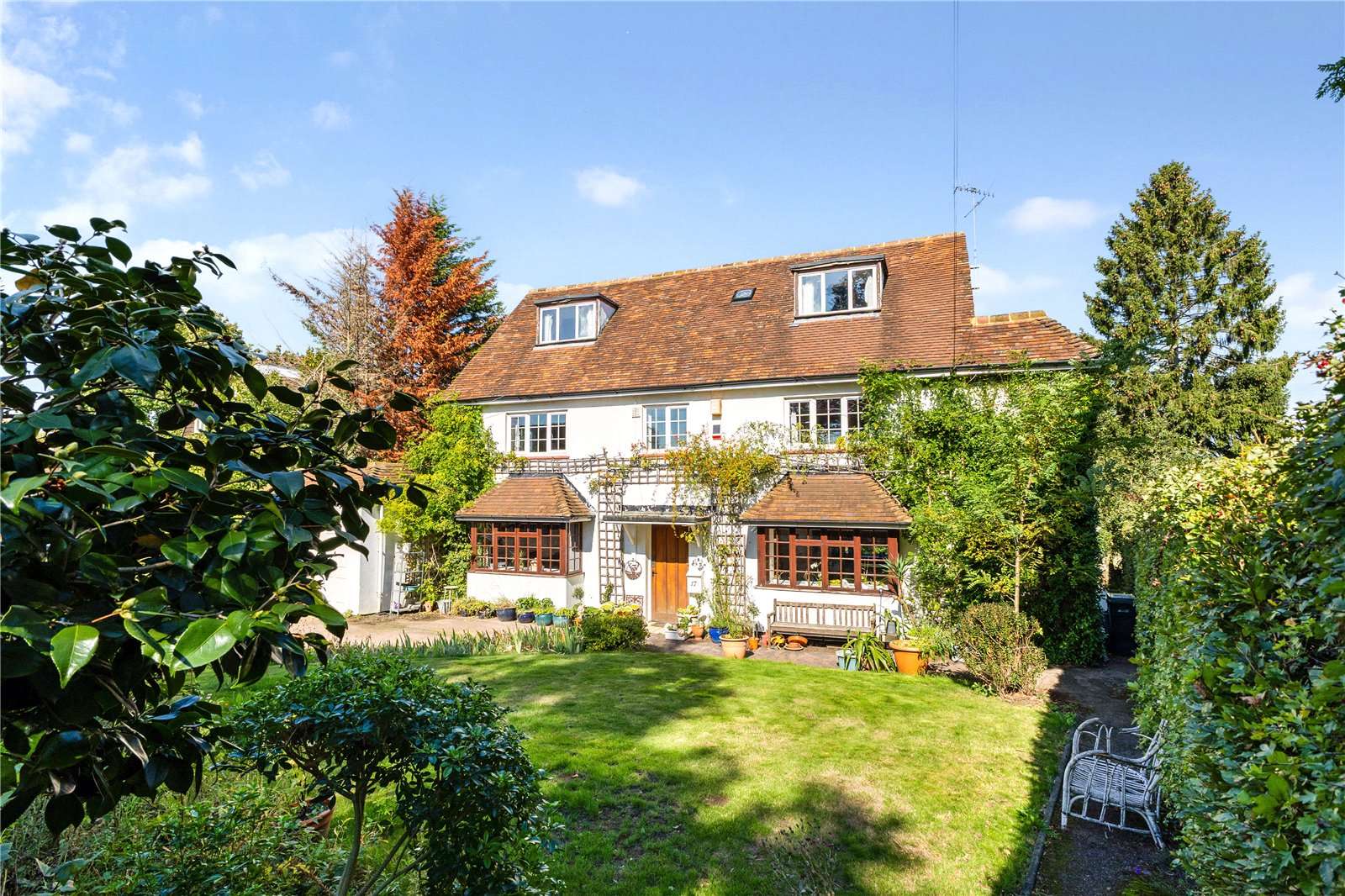 Sandy Lodge Lane, Northwood, Hertfordshire, HA6 2HZ | Property for sale | Savills