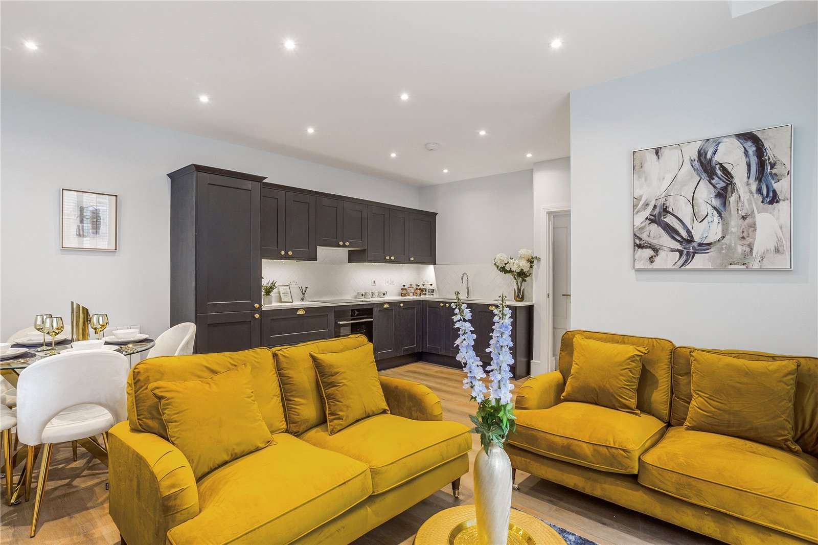 Bell Street, HenleyonThames, Oxfordshire, RG9 2BA New homes for