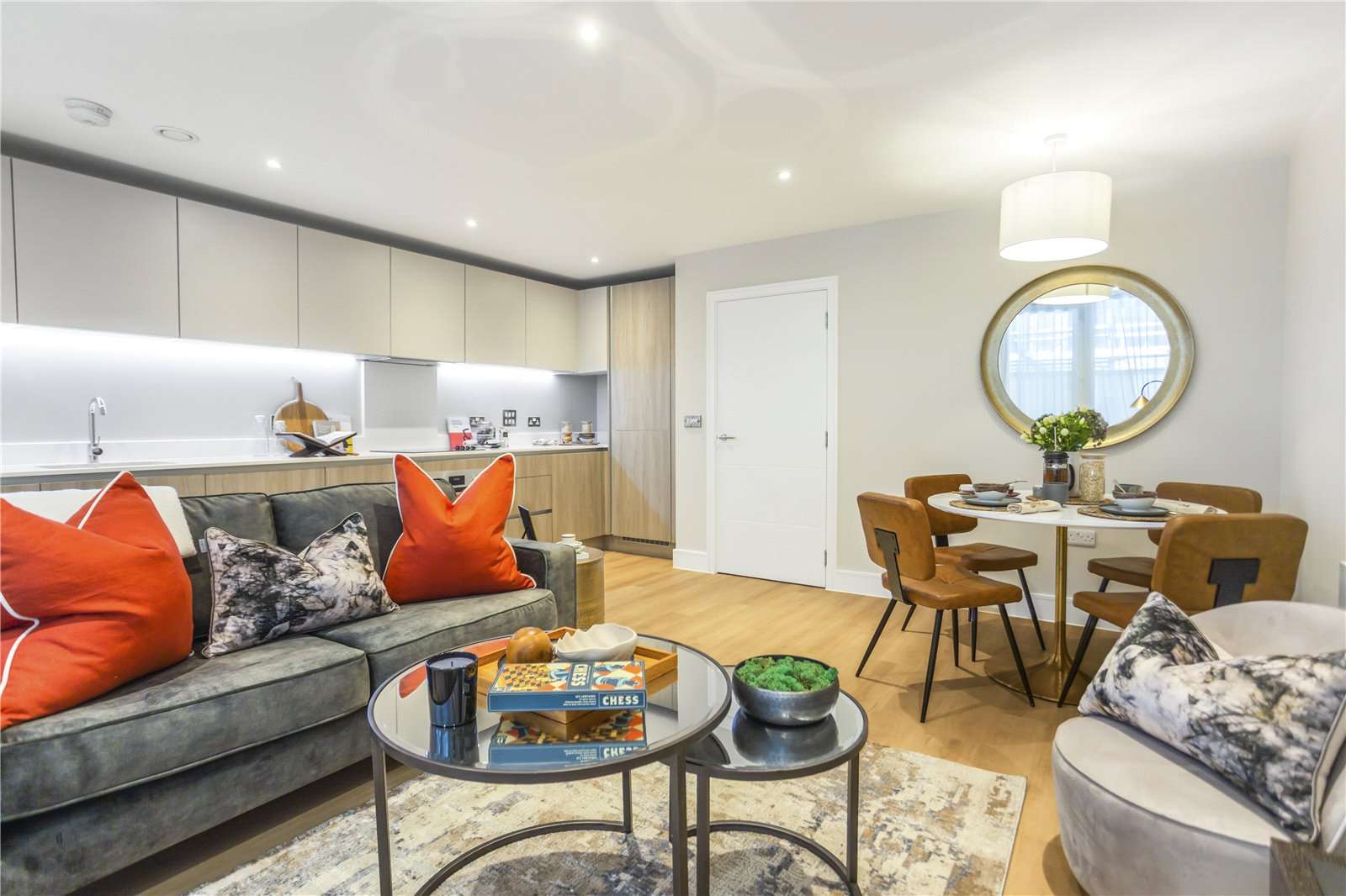 Sterling Gardens, Kings Road, Newbury, Berkshire, RG14 5RQ New homes